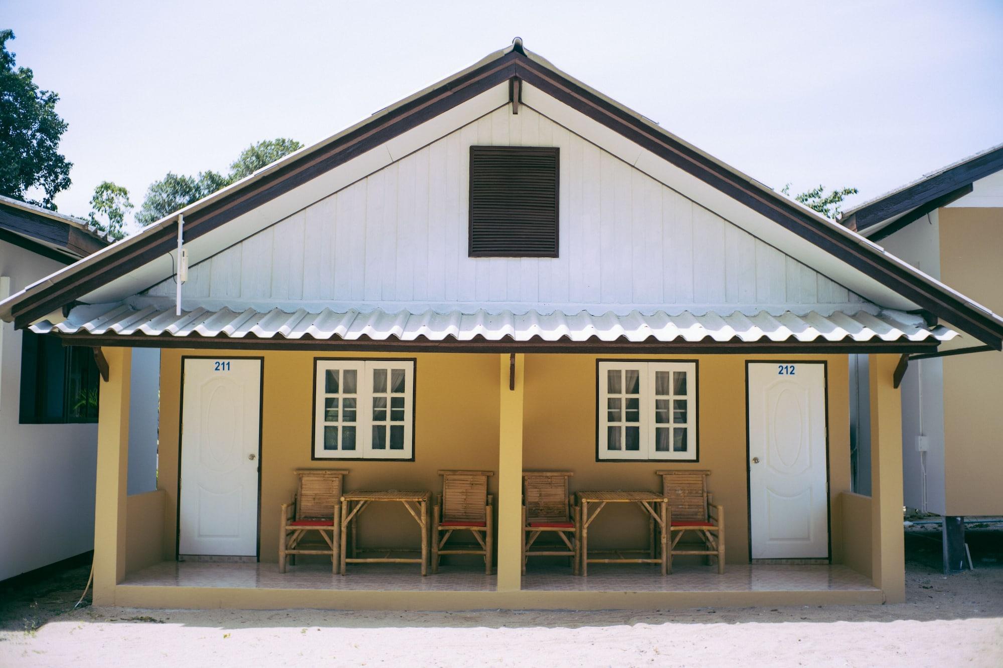 Amity Beach Resort Maret Exteriör bild