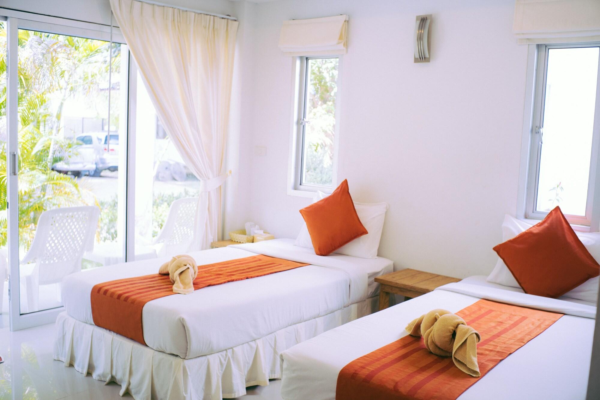 Amity Beach Resort Maret Exteriör bild