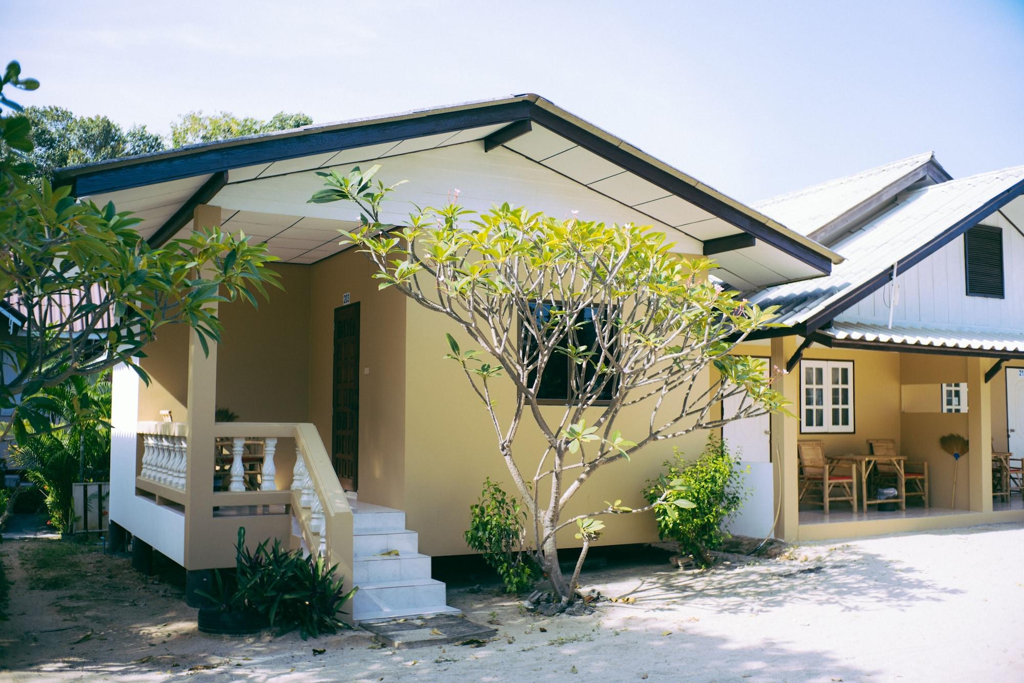 Amity Beach Resort Maret Exteriör bild