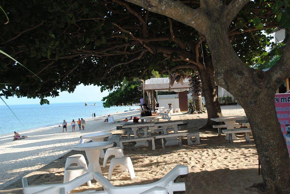 Amity Beach Resort Maret Exteriör bild