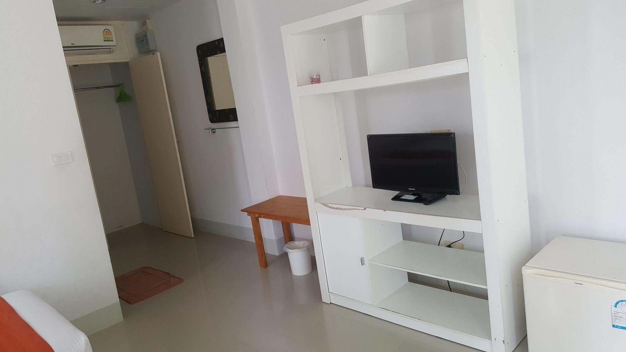 Amity Beach Resort Maret Exteriör bild