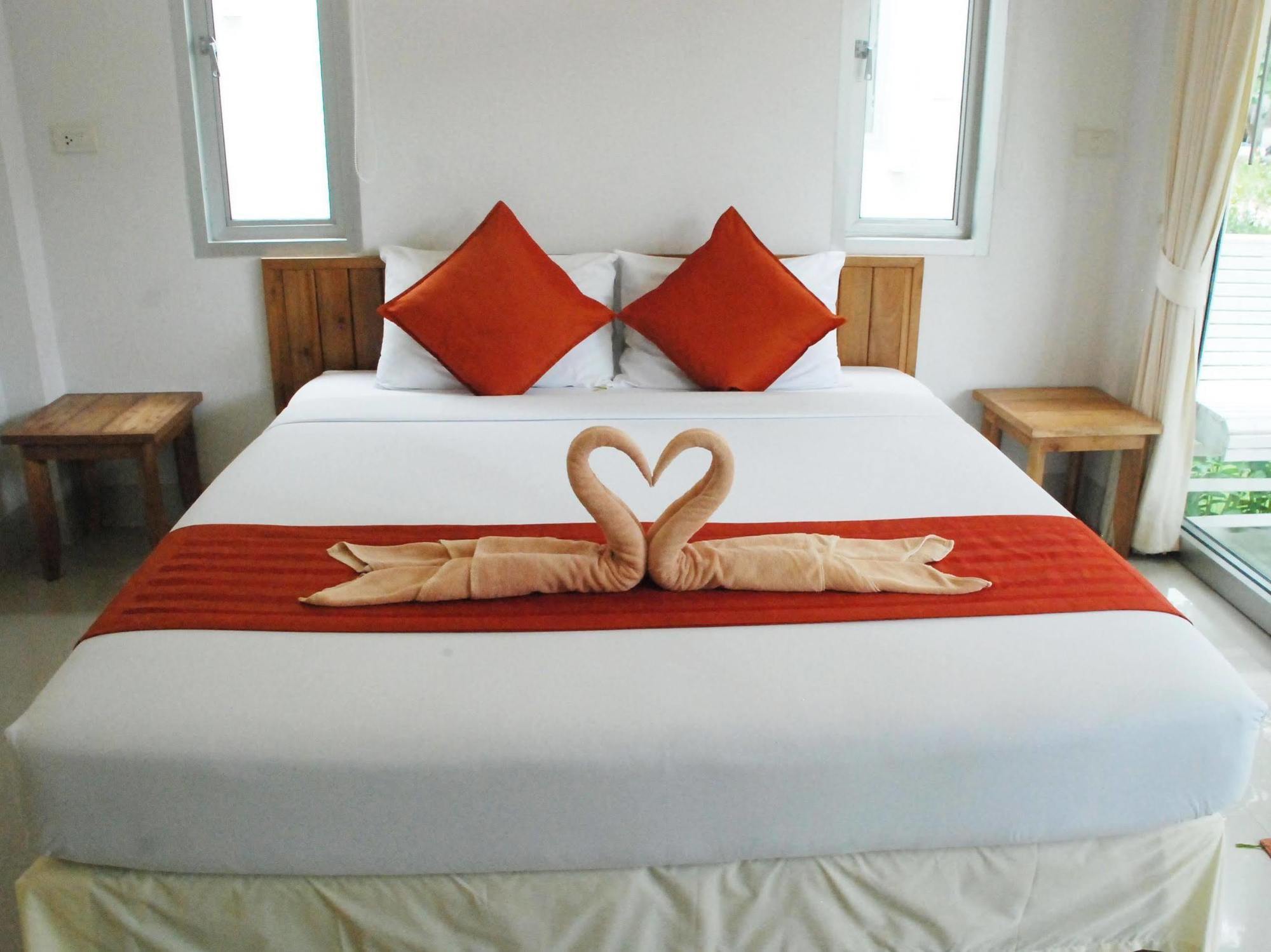 Amity Beach Resort Maret Exteriör bild