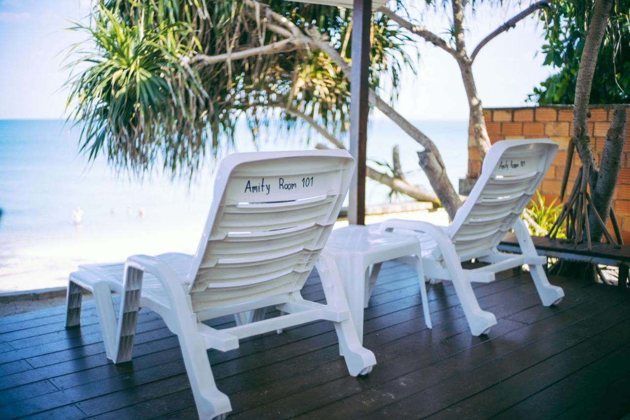 Amity Beach Resort Maret Exteriör bild